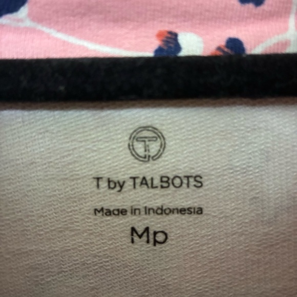 T By Talbots Mockneck Half Zip Pullover Women’s MP Botanical Bouquets Top - Picture 7 of 8